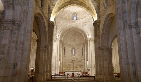 Church of Saint Anne in Jerusalem, viewed from the ruins of the Pool of Bethesda. Foto: Anthony Tannus Wright.